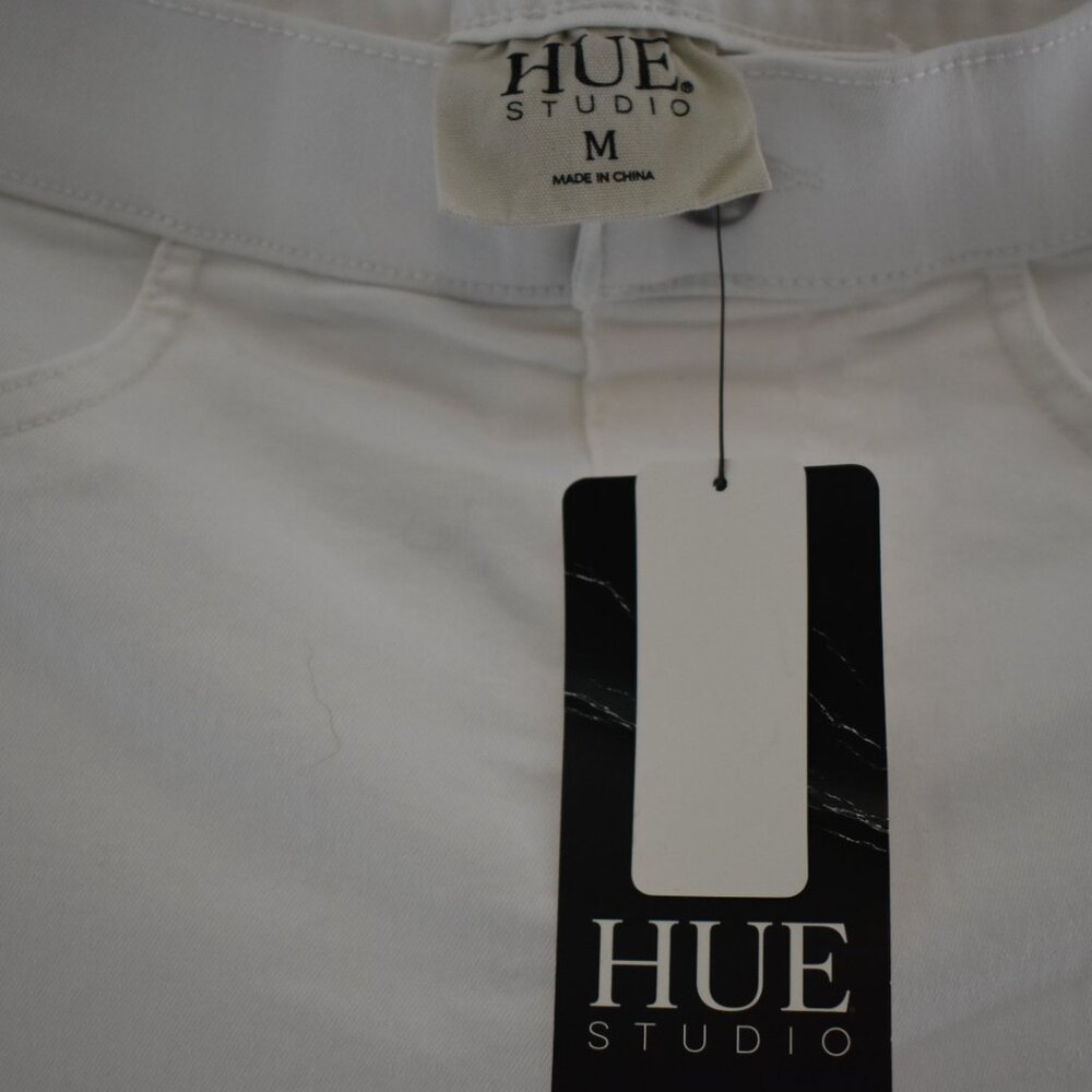 HUE Studio White pants. Brand new with tags - Picture 4 of 4